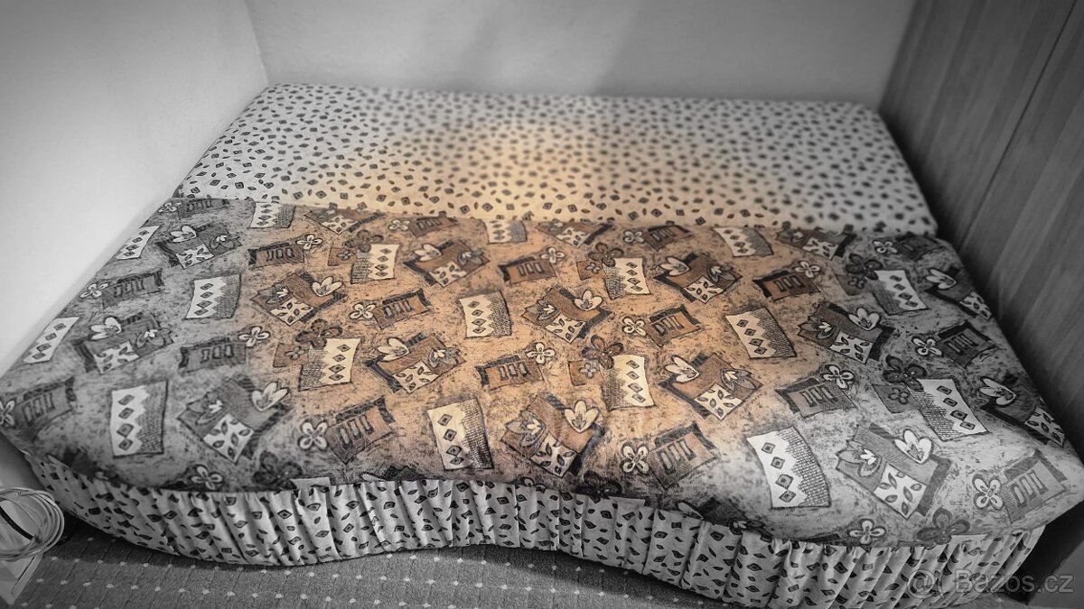 Prodám dětskou rozkládací postel (šířka 140 cm) - 3