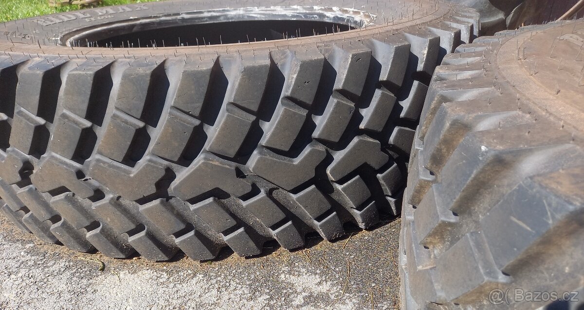 Komunální pneu na Forterru - 480/80 - 3