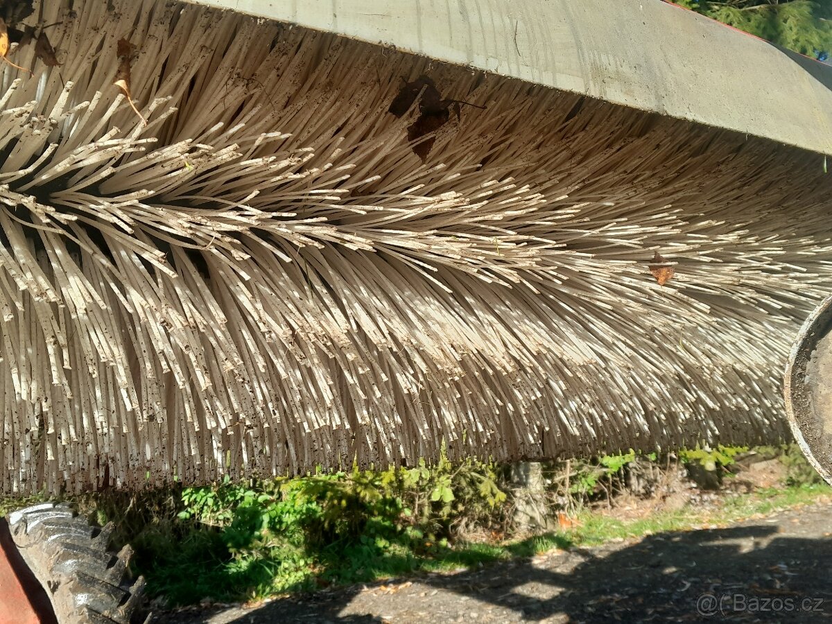 Zametací kartáč - 3