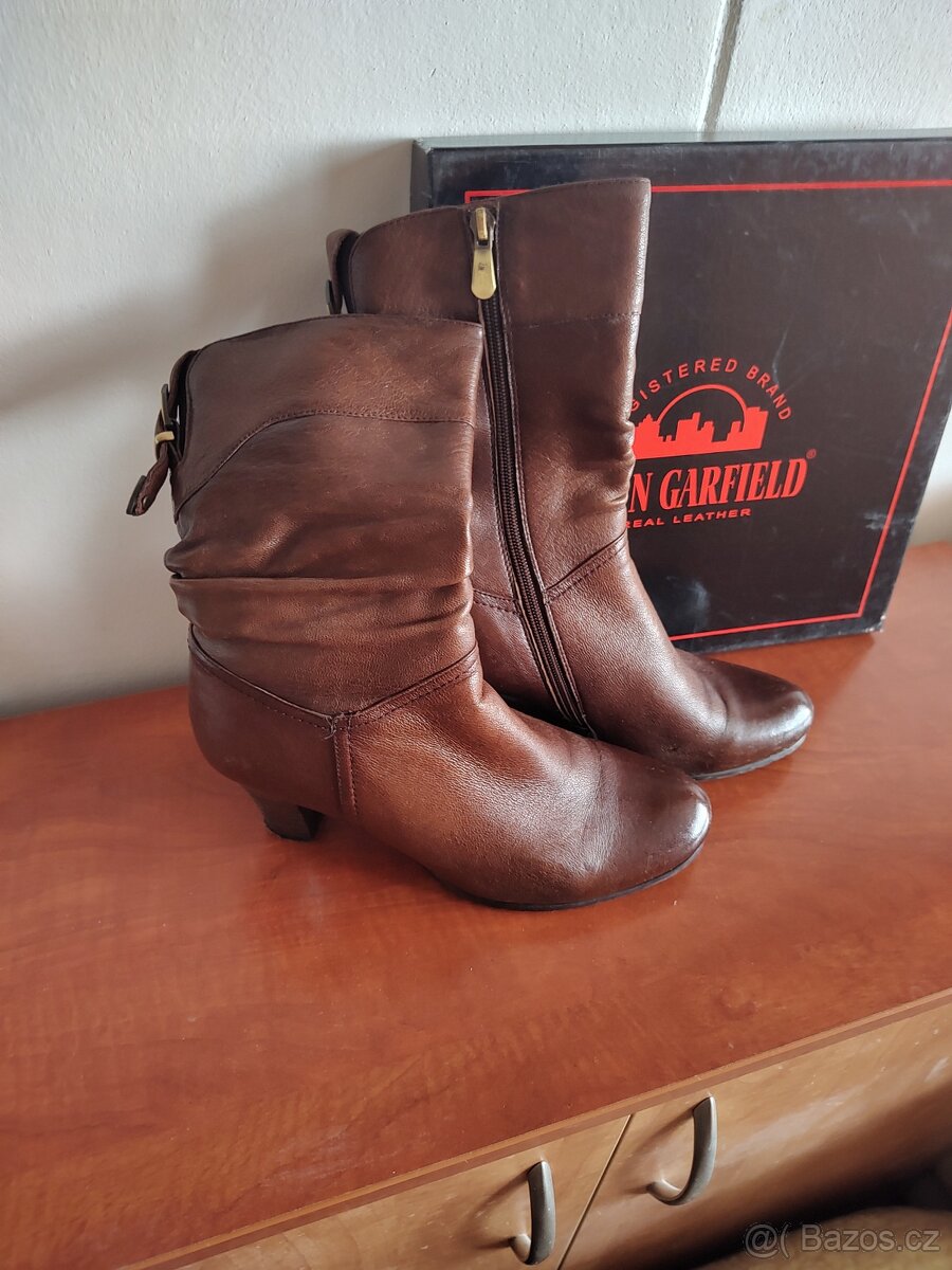 Hnědé kožené kozačky John Garfield vel. 40 - 3