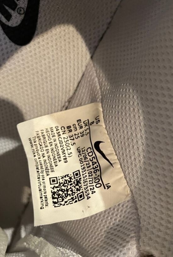 Bílé kotníkové boty NIKE, vel. 39 - 3