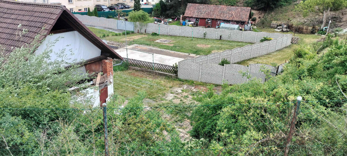 Stavební pozemek 866m v Davli - 3