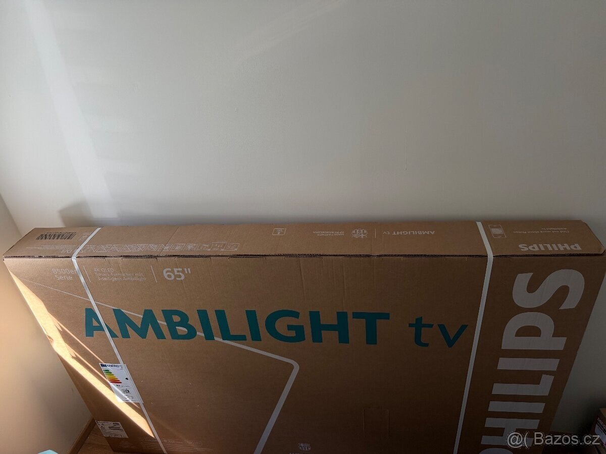 QLED Phillips 65” s AmbiLight - 3
