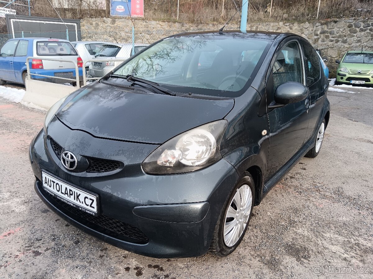 toyota aygo - 3