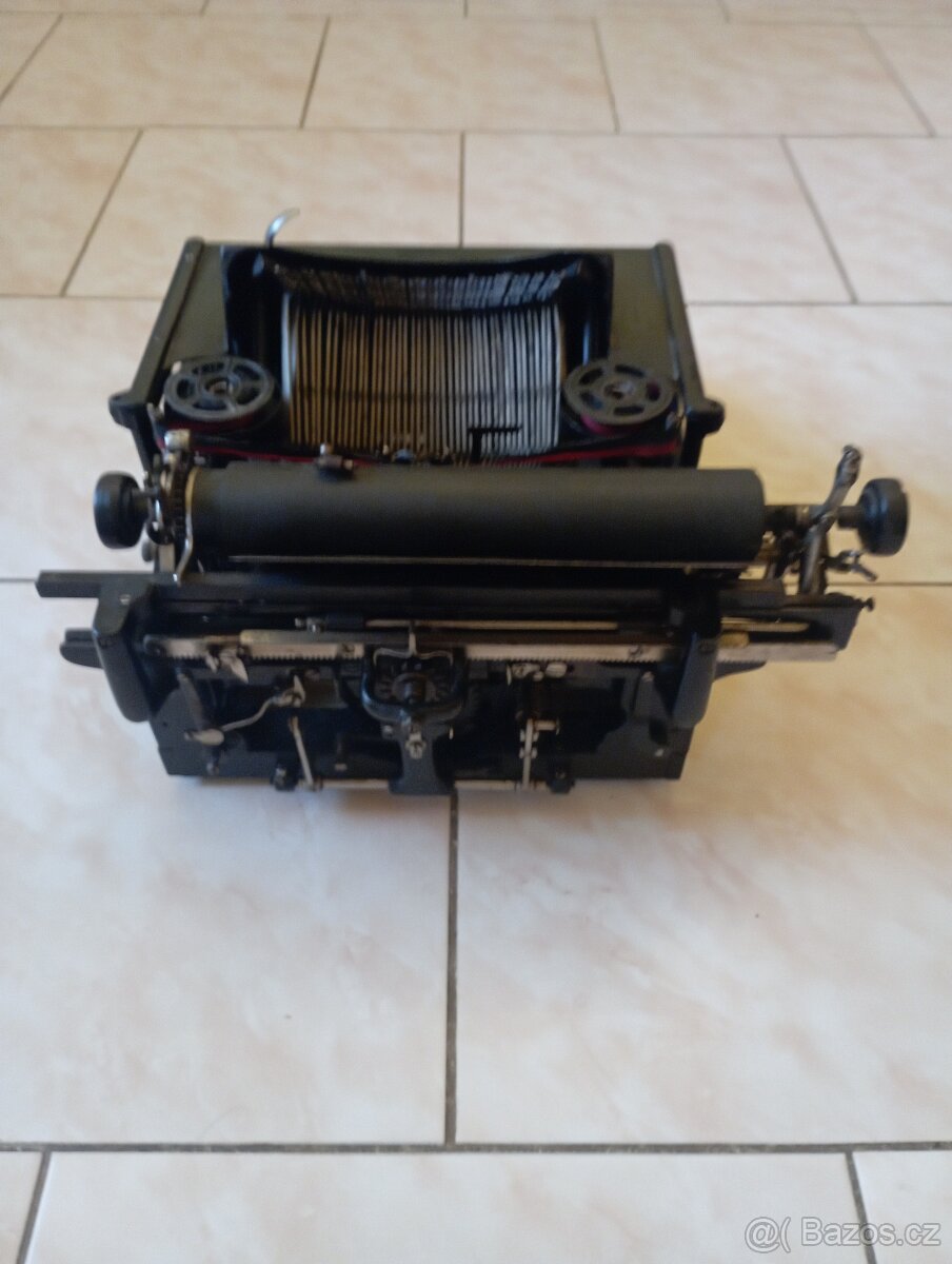 Psací stroj - 3