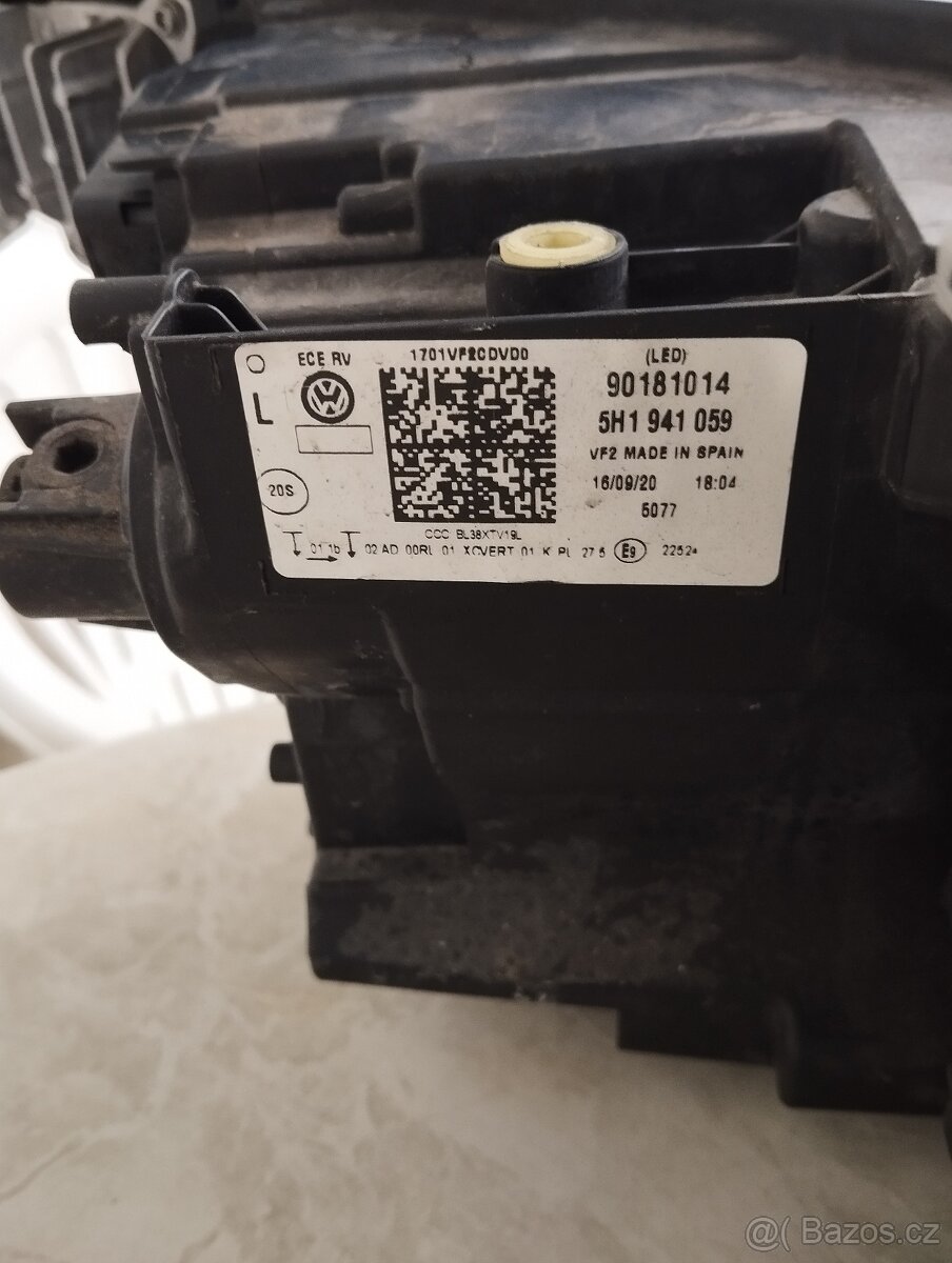 Světlomety VW Golf - 3