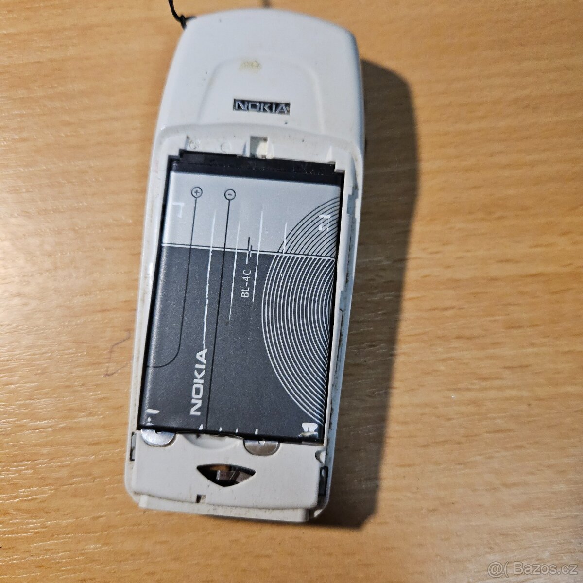 Nokia 6100 - 3