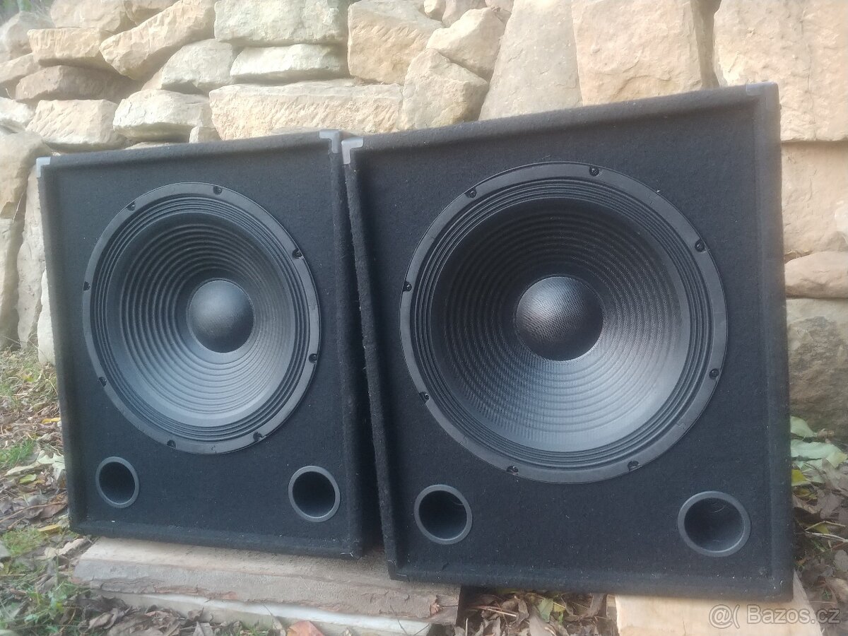 Basové bedny 15" (repro Eminence Beta 15A) - 3