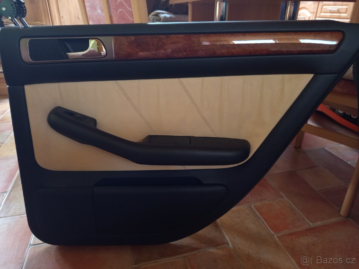 Prodám dveřní panely na Audi A6 nebo S6 - 3