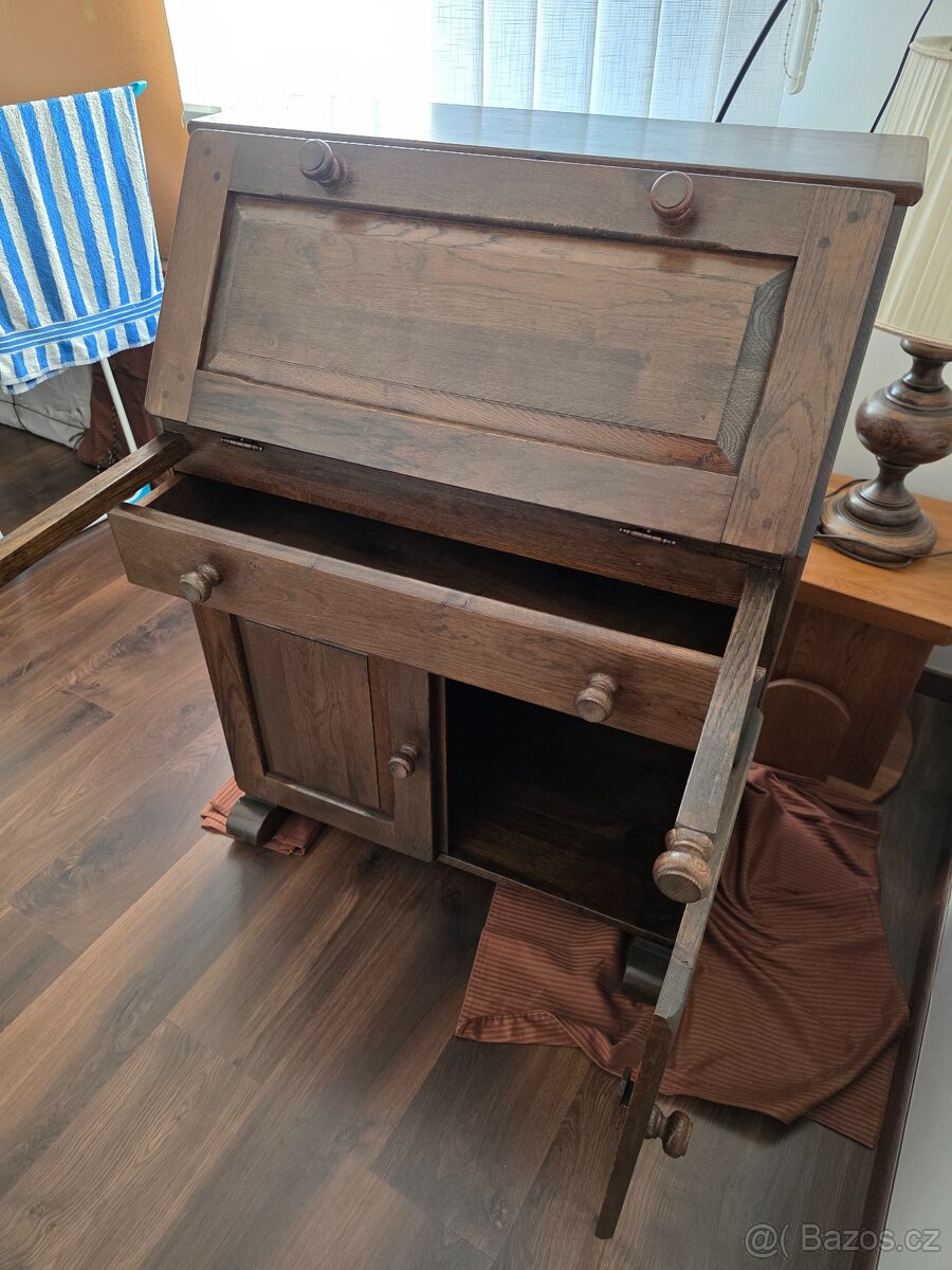 Kancelářský stůl z masivu - 3