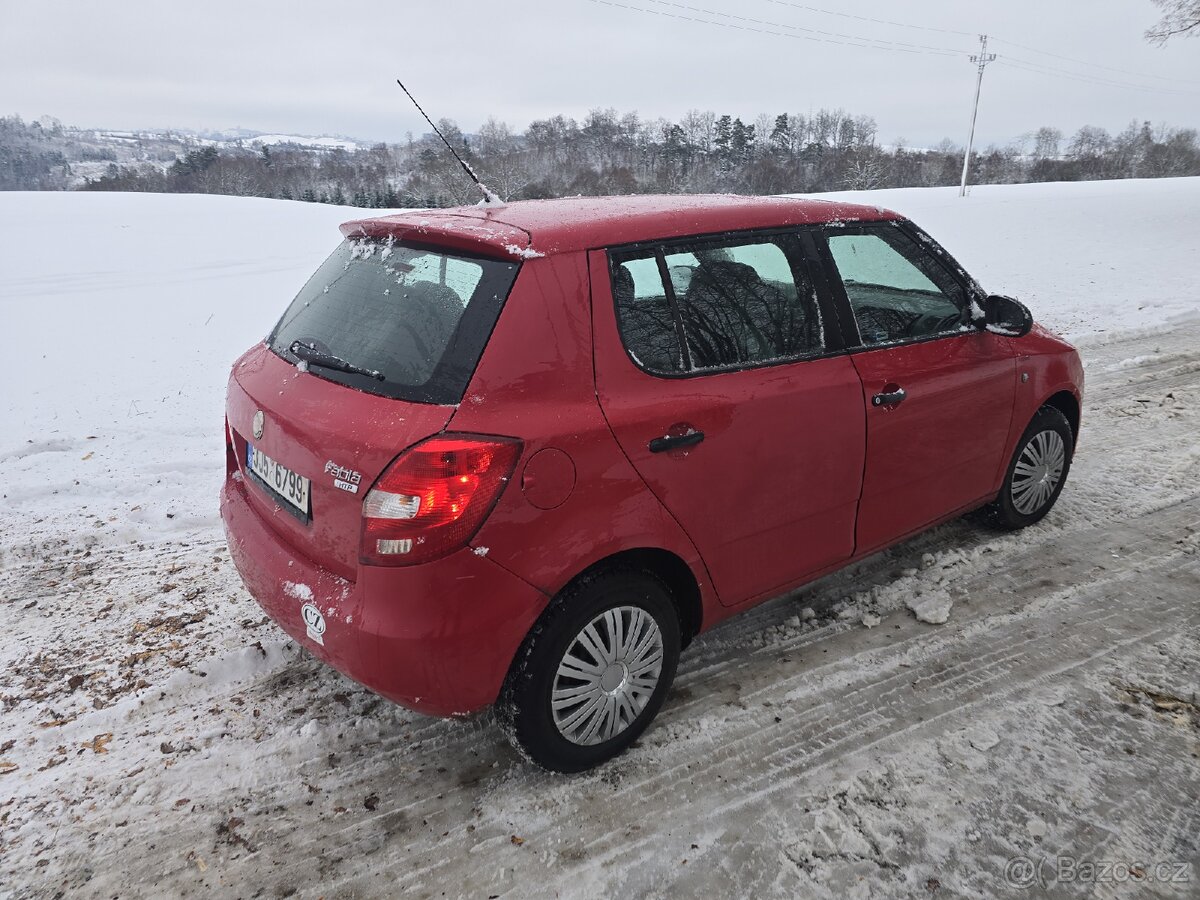 Škoda Fabia ll 1.2 htp r.v. 2009 - 3