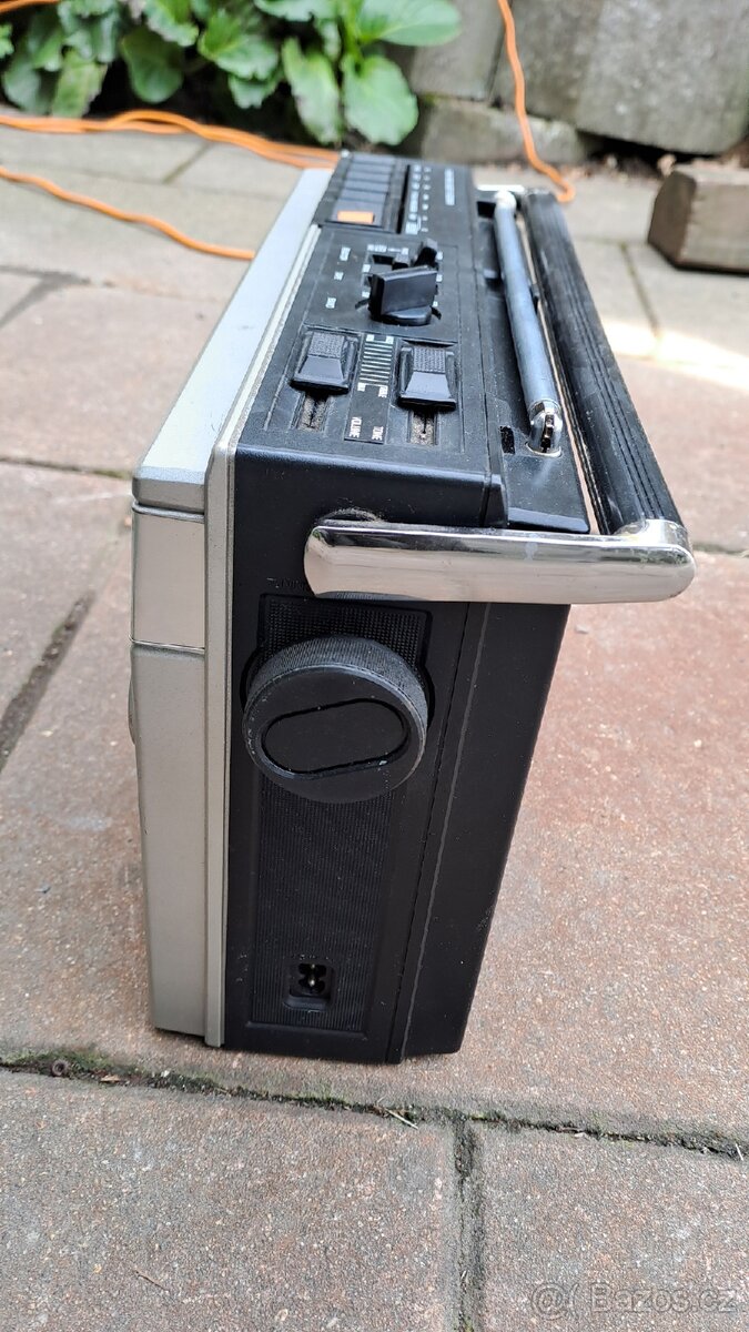 Kazetový magnetofon Panasonic - 3