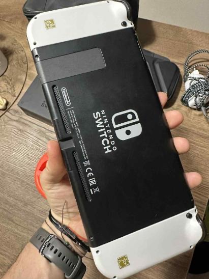 Nintendo switch a příslušenství - 3