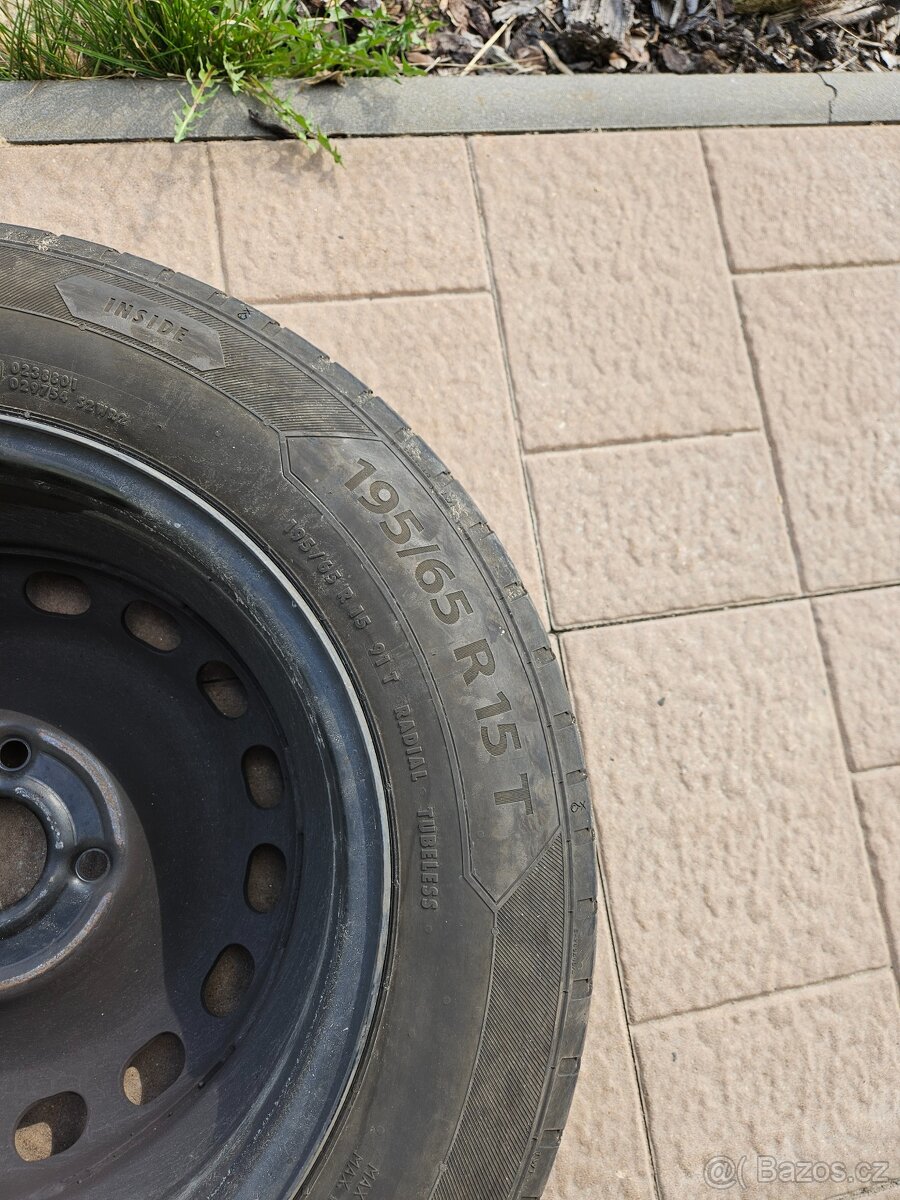 Letní kola 195/65 R15 + disky Audi 4×108, ET37 - 3