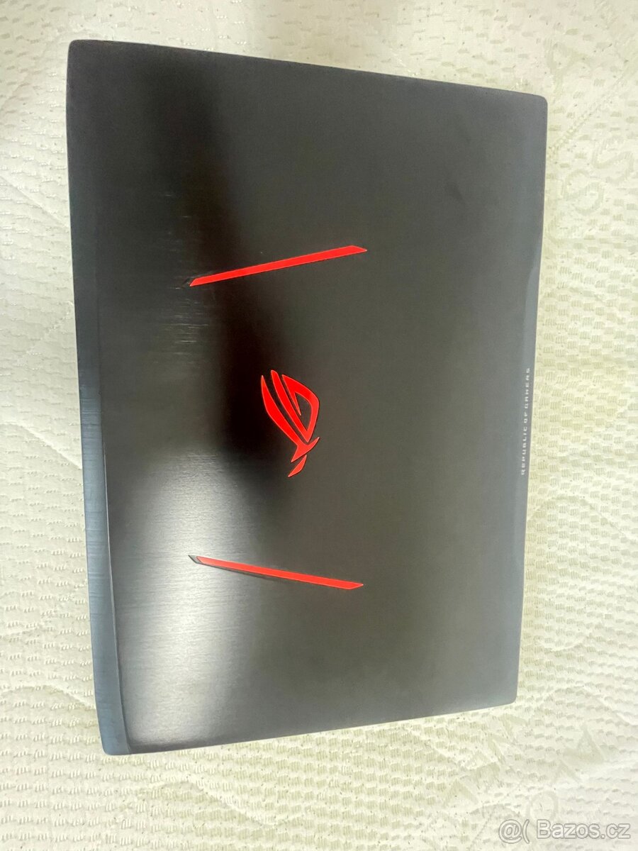 Starý herní notebook asus GL502V - 3
