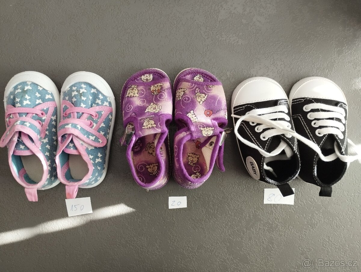 Boty, tenisky, sandály, bačkory, capáčky - poloviční ceny - 3