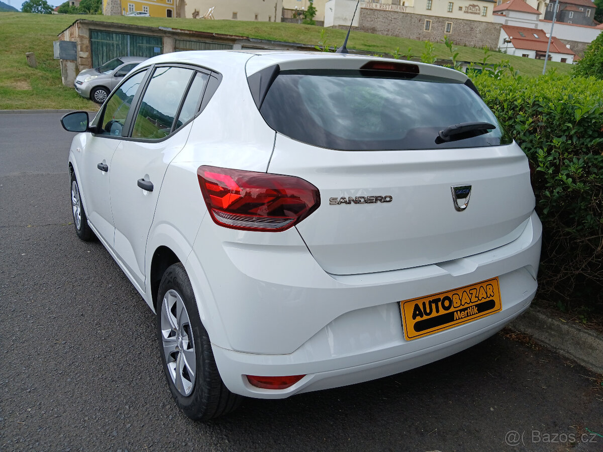 Dacia Sandero 1.0Tce jen 30.000 Km nová STK - 3