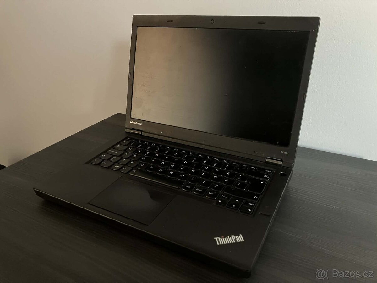 Macbook Air 13"+ Lenovo ThinkPad t440p - 3