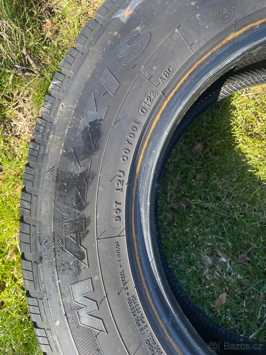 235/65R16C - 3