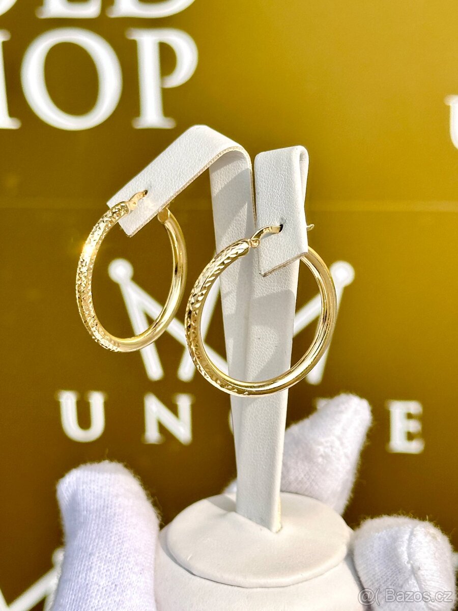 Zlaté náušnice 3,34g - 3