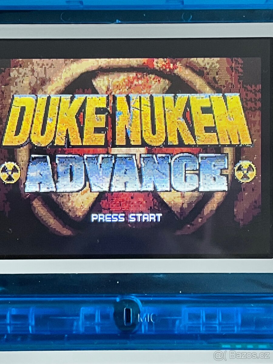 Duke Nukem Game Boy Advance - 3