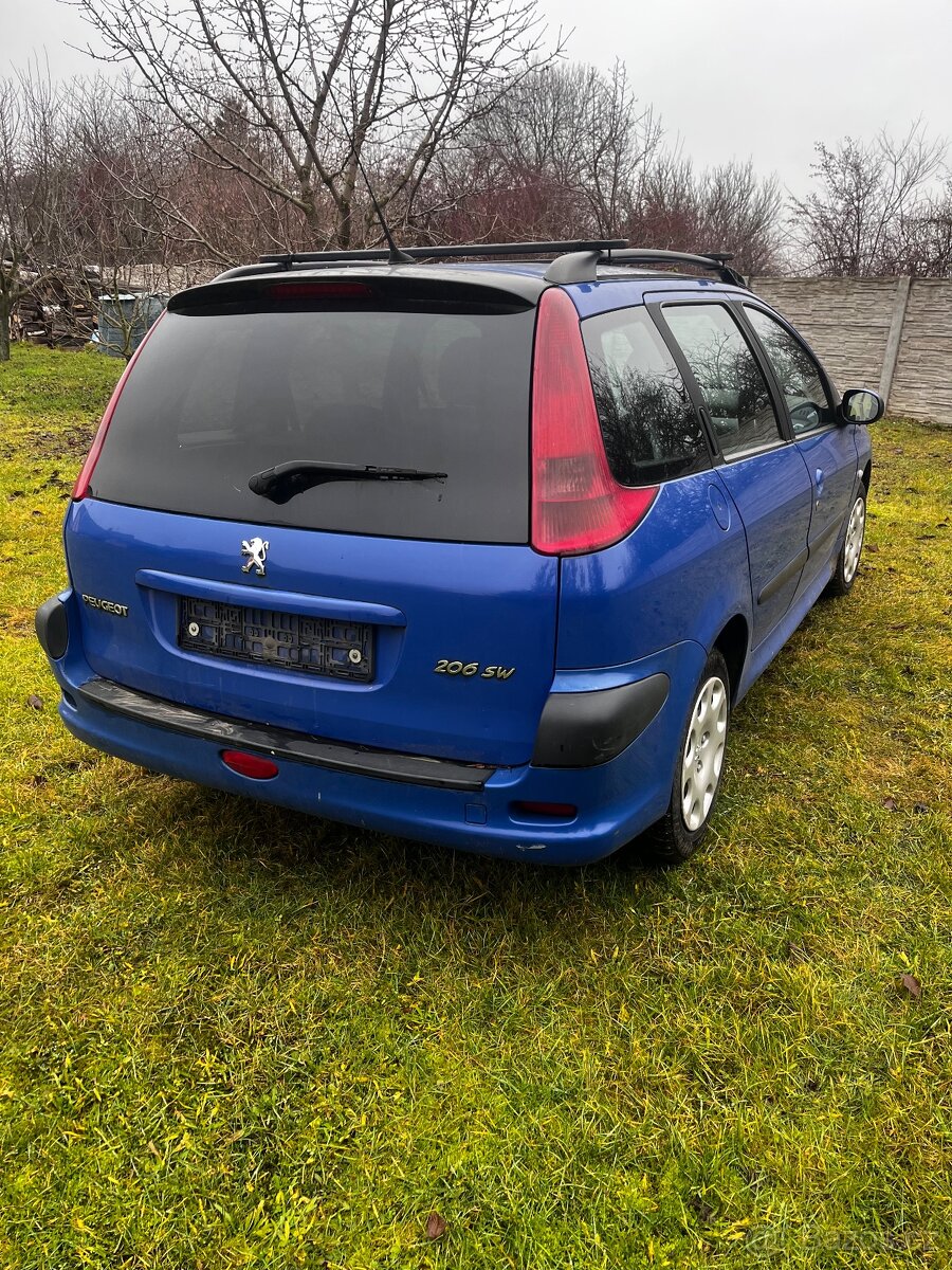 Peugeot 206 - 3