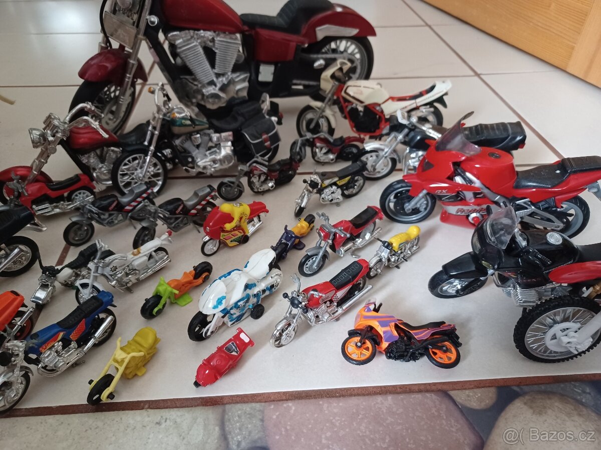 Modely moto - 3