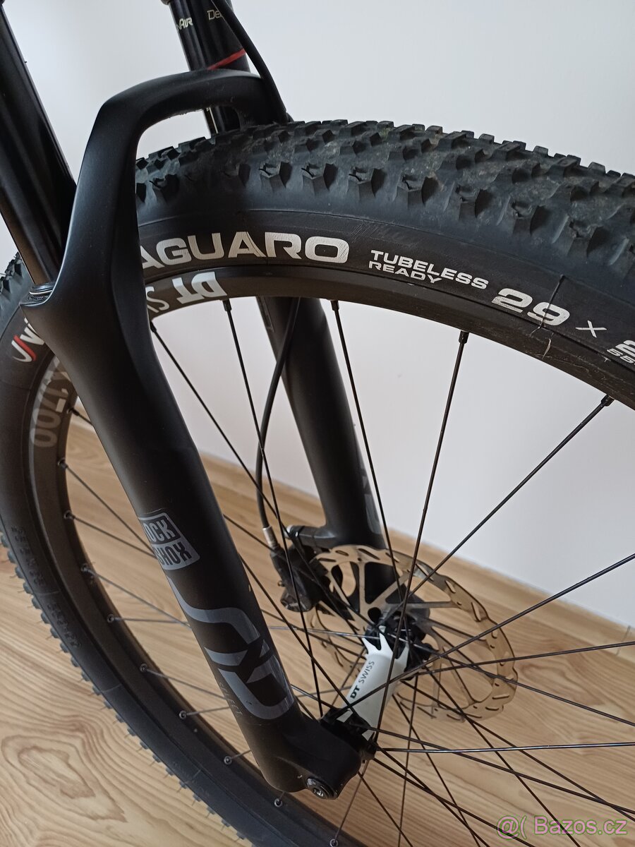 Horské carbon kolo 29 - 3