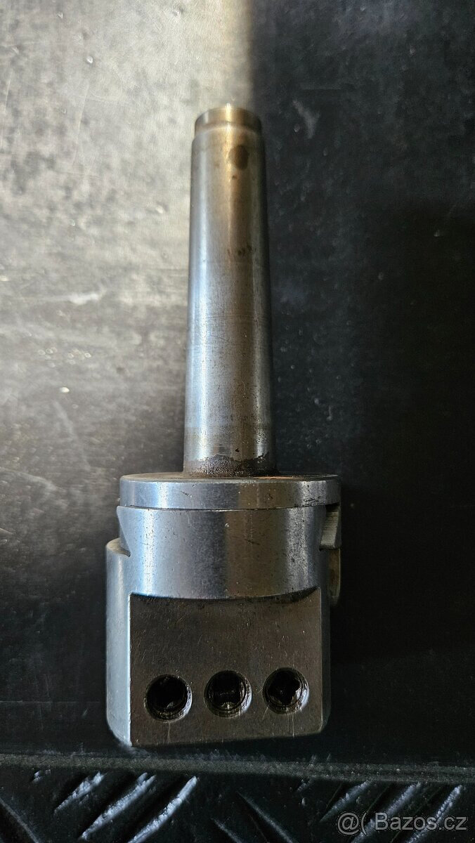 VYVRTÁVACÍ HLAVY - 3