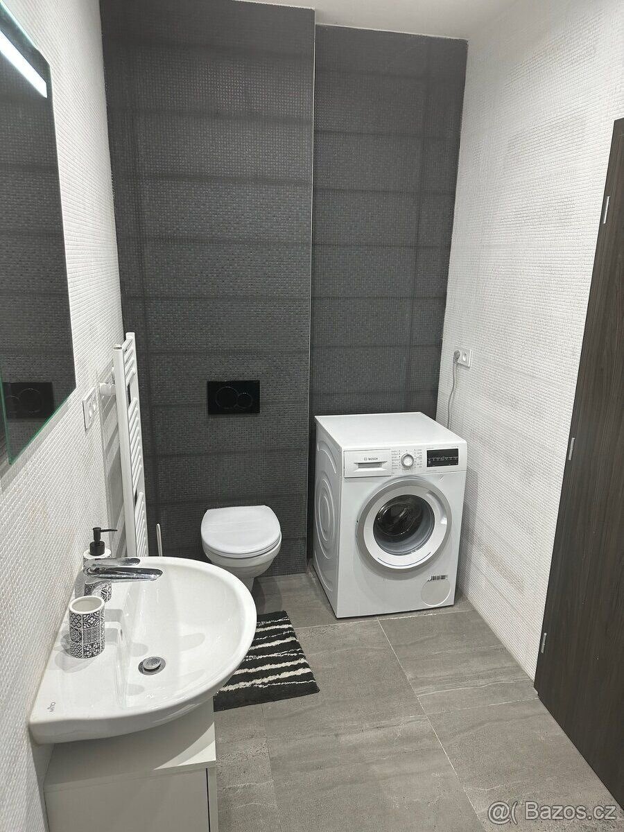 Byt 2+KK P10-Ricany 72m2 - 3