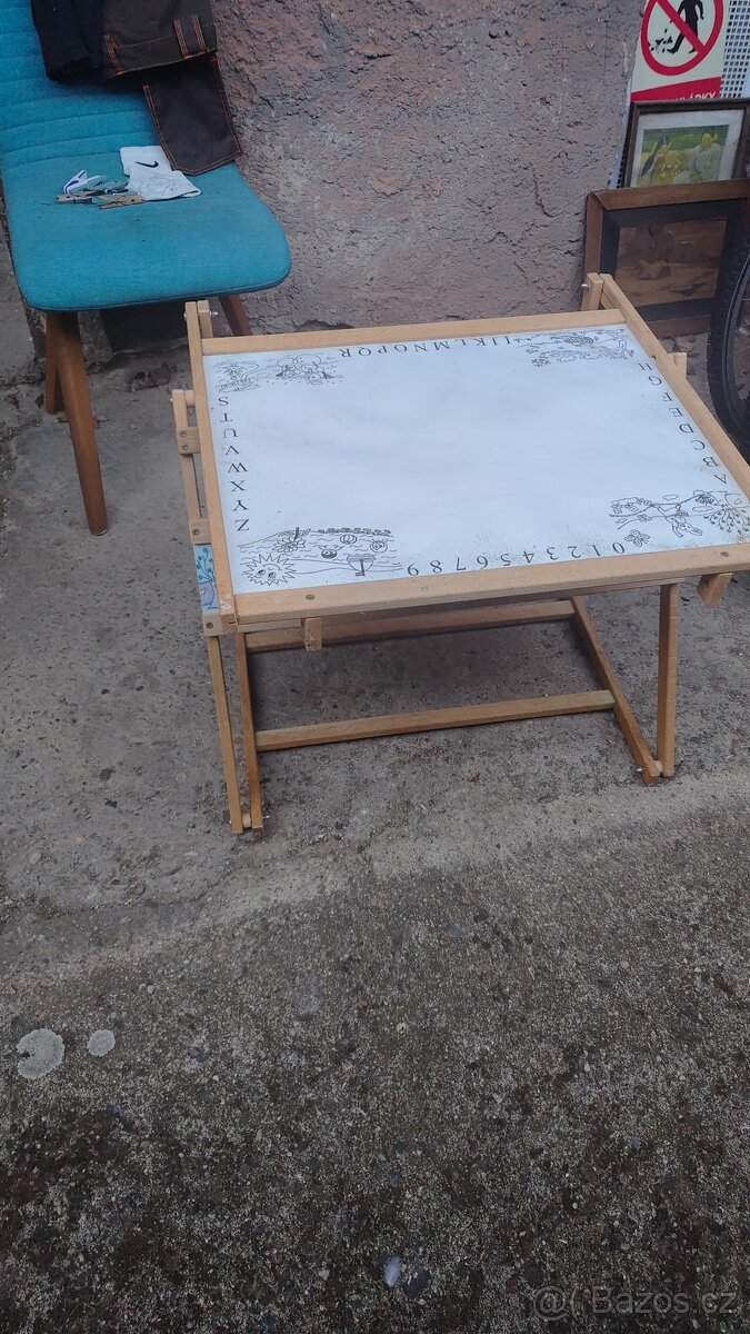 Stůl a tabule v jednom - 3