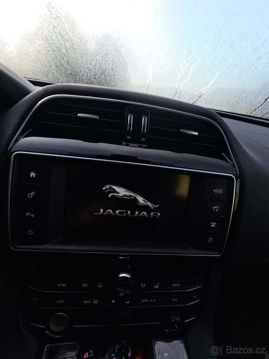 Jaguar f-pace 3d - 3