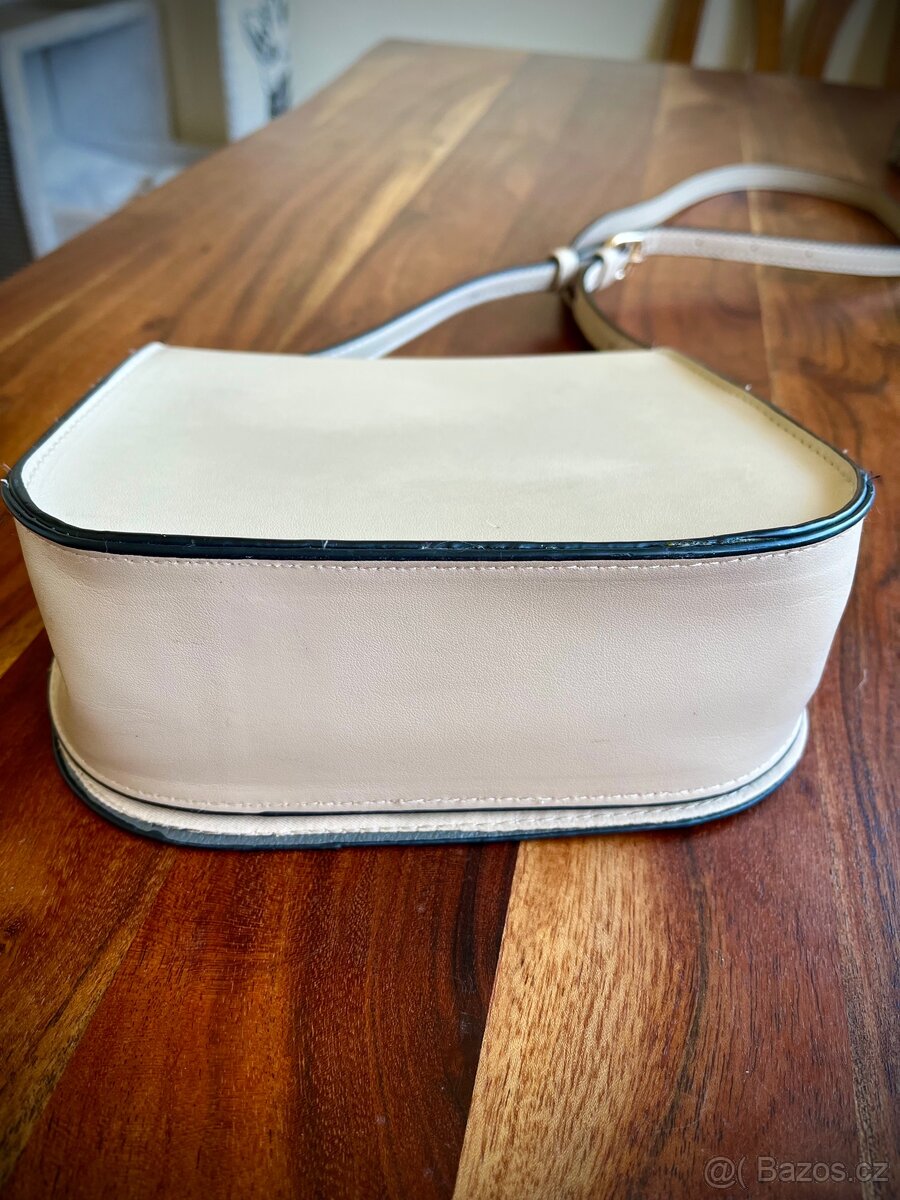 Crossbody kabelka krémově bílá - 3