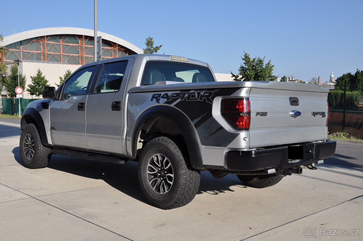 Ford F150 Raptor SVT, 6.2 V8, benzín, 4x4