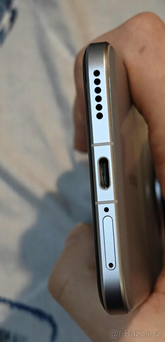 Honor Magic 7 Pro 5850 mAh verze - 3