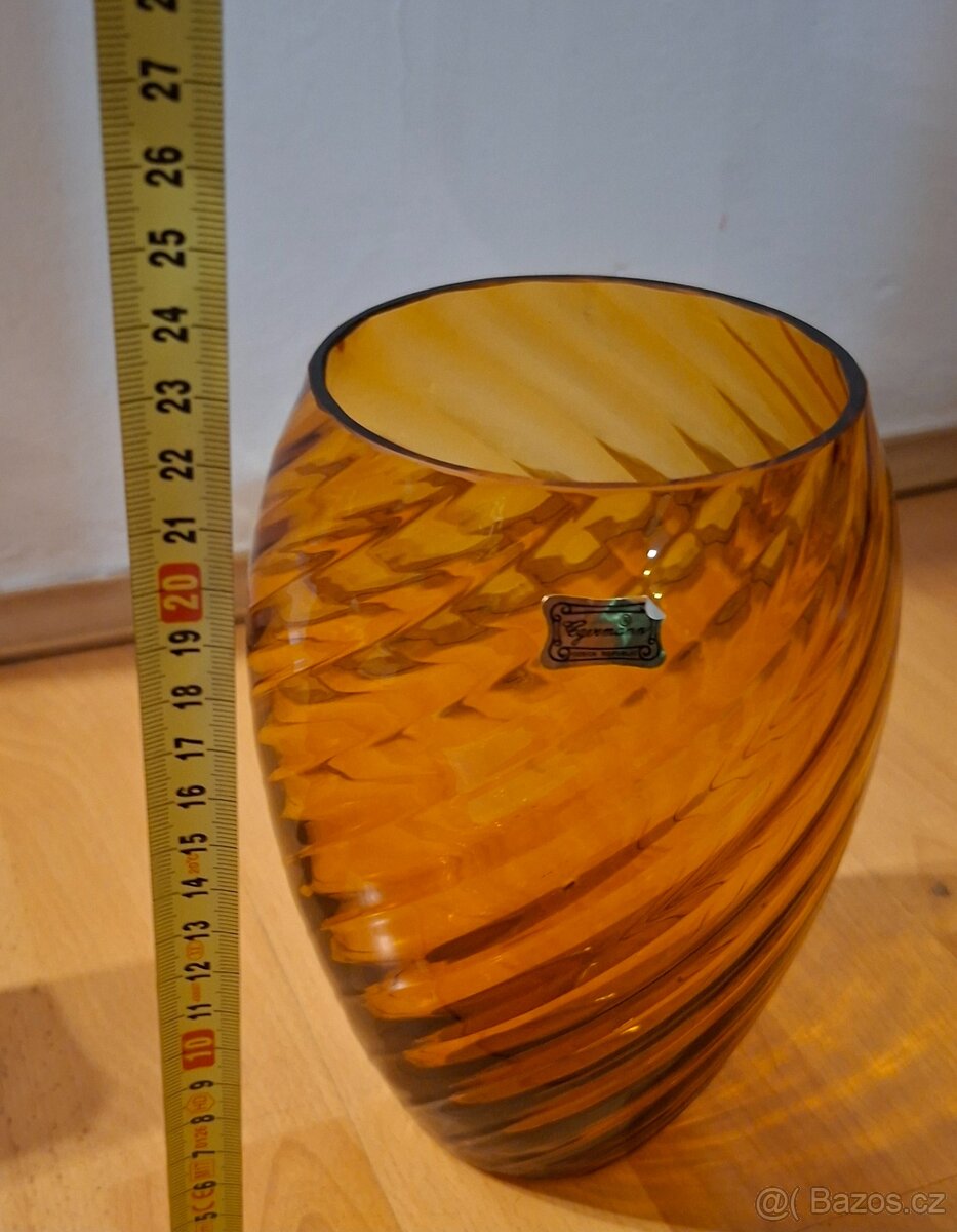 Skleněná váza - 3