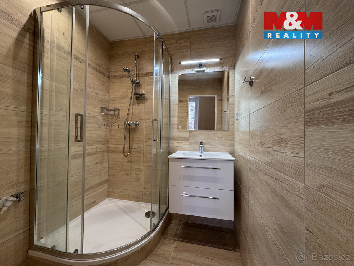 Prodej bytu 3+1, Třebíč, ul. Velkomeziříčská - 3