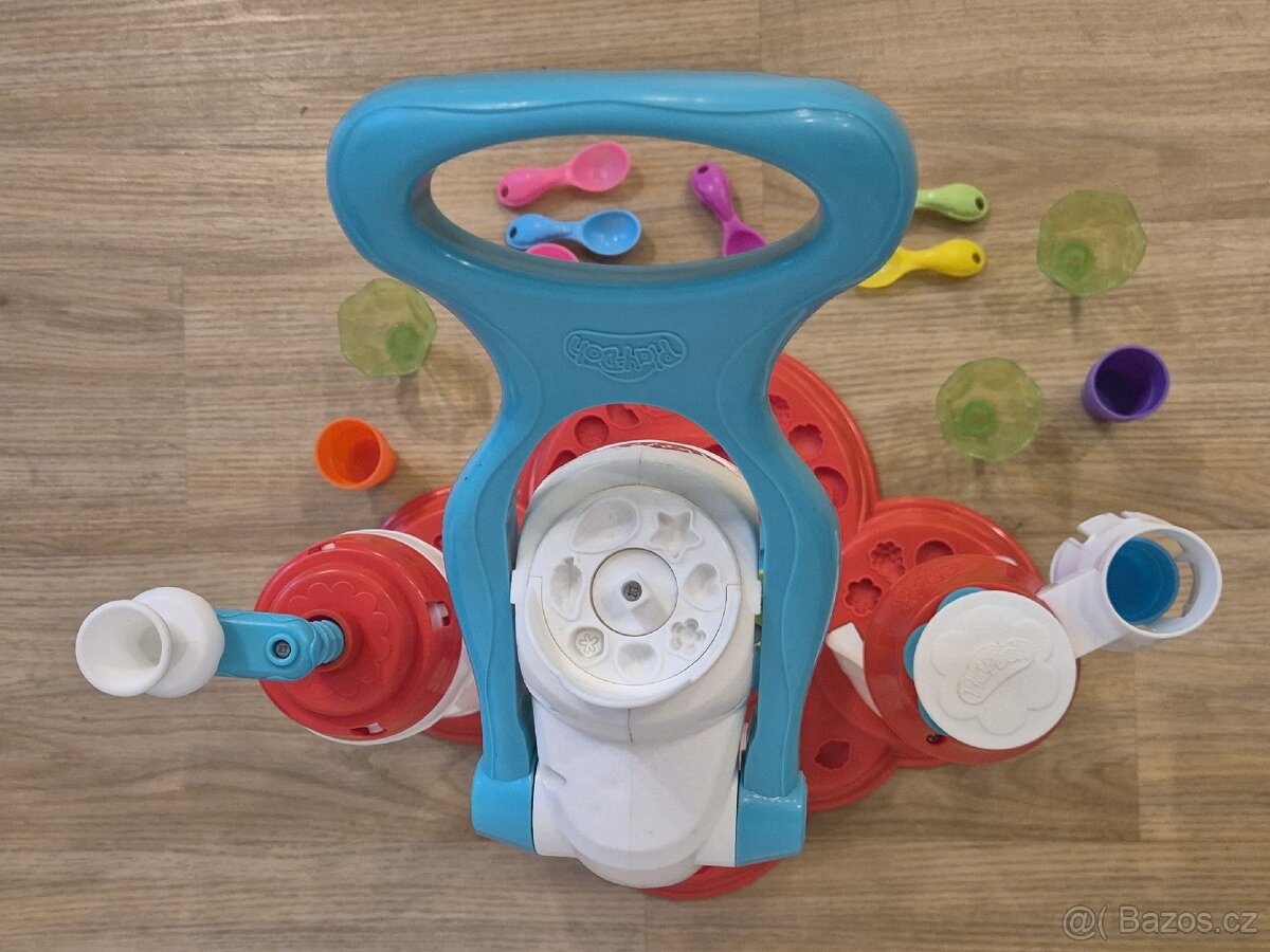 Play Doh výrobník zmrzliny - 3