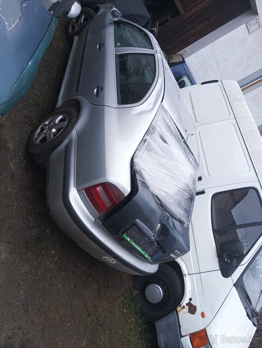 Škoda Octavia 1.8 20v - 3