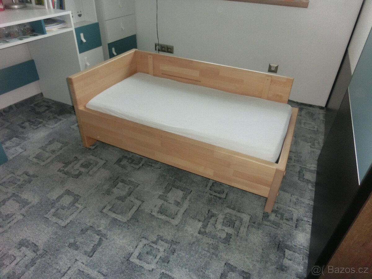 Masivní postylka pro děti 3-7 let - 3