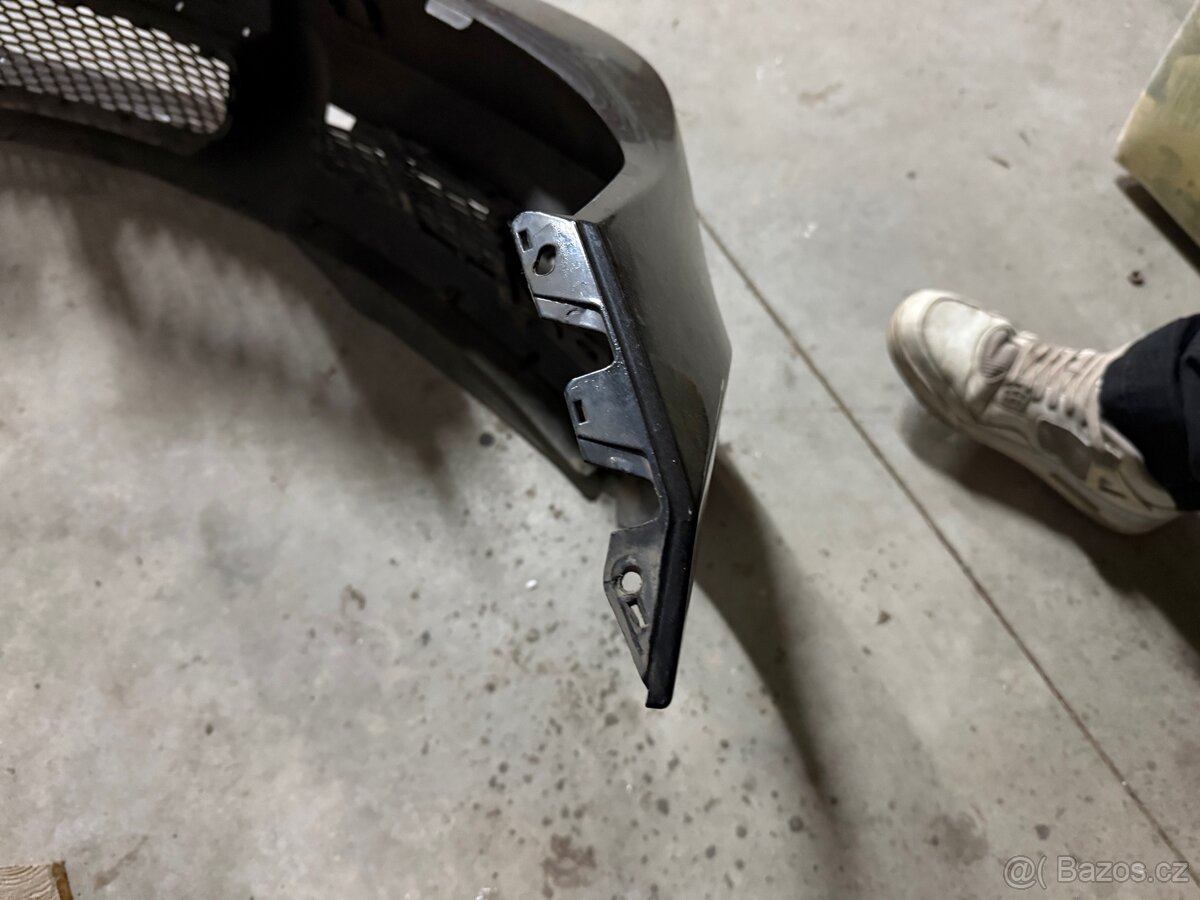 BMW e90 Mpaket nárazník origo - 3