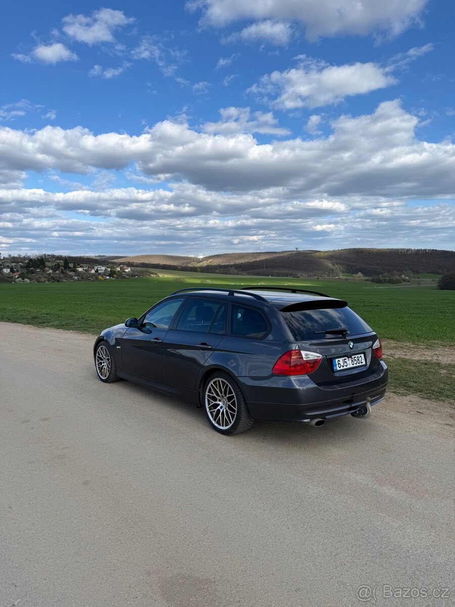 BMW E91 318d - 3