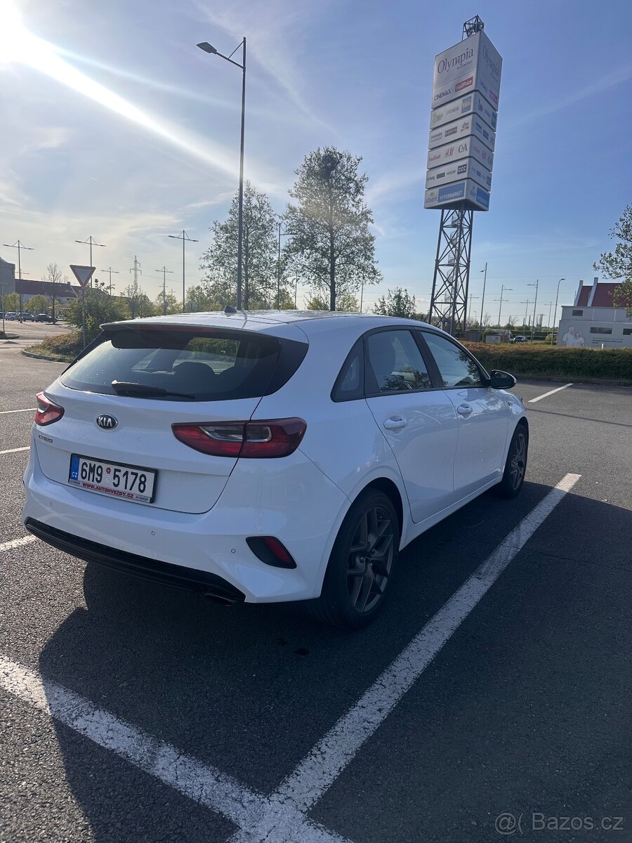 Kia Ceed 1.6 Crdi 12/2018 - 3