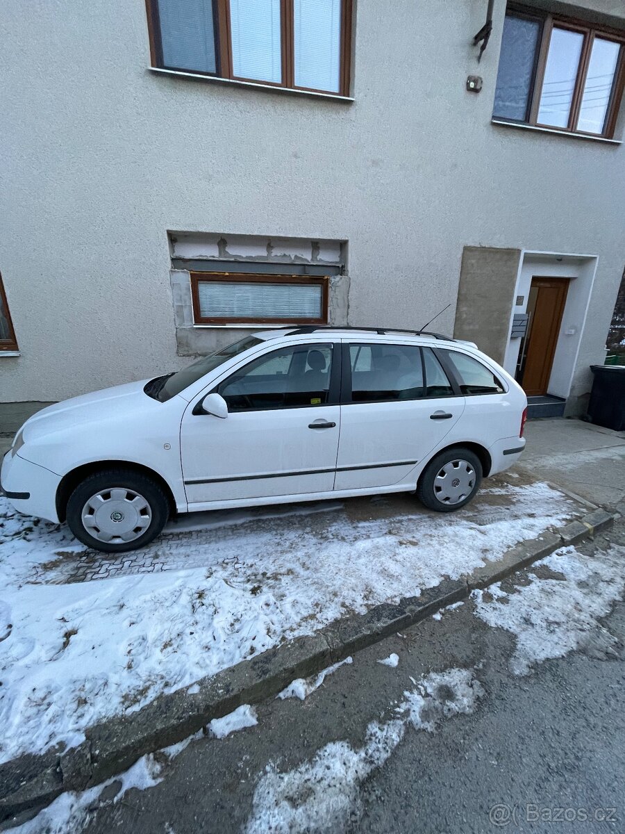 Prodám Škoda Fabia combi 1,4 16V - 3