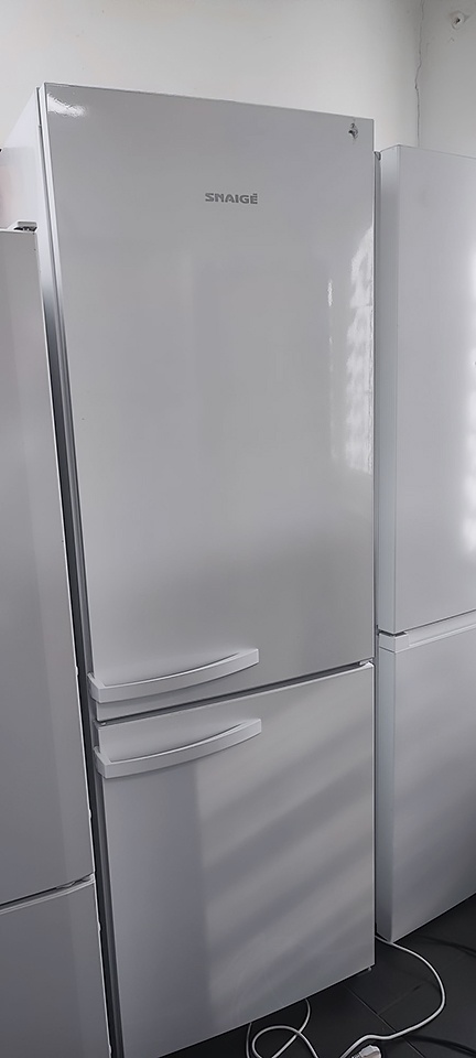 Lednice s mrazákem LIEBHERR, kombinovaná, výška 160 cm, - 3