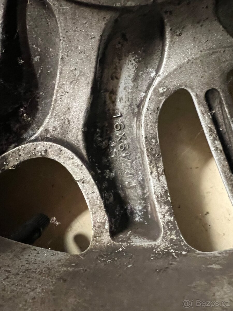 Alu disky Enkei 5x100 R16 ET48 6,5J Subaru Outback - 3