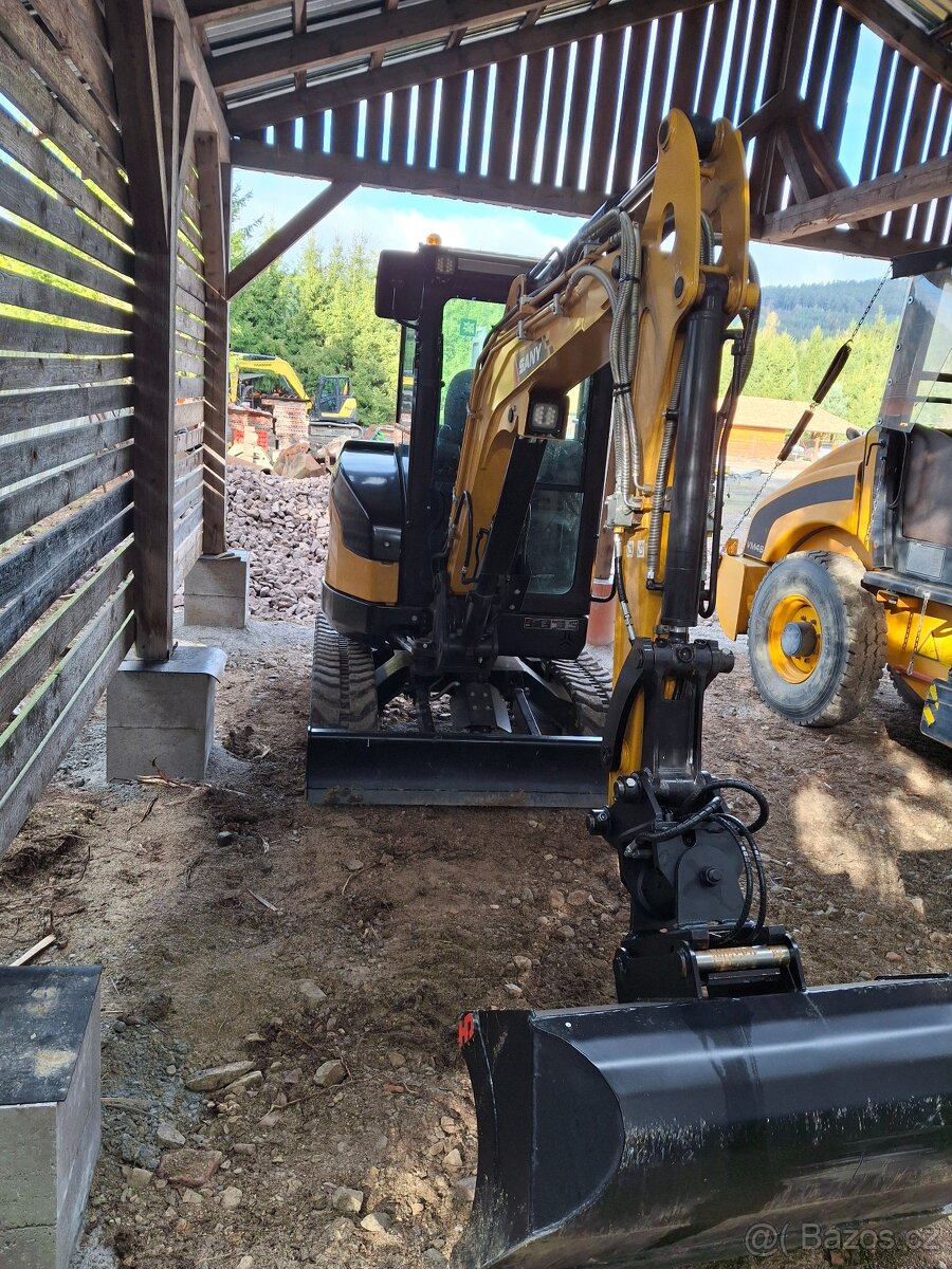 Minibagr SANY 26, pásové minirypadlo 2,8 tuny + powertilt. - 3