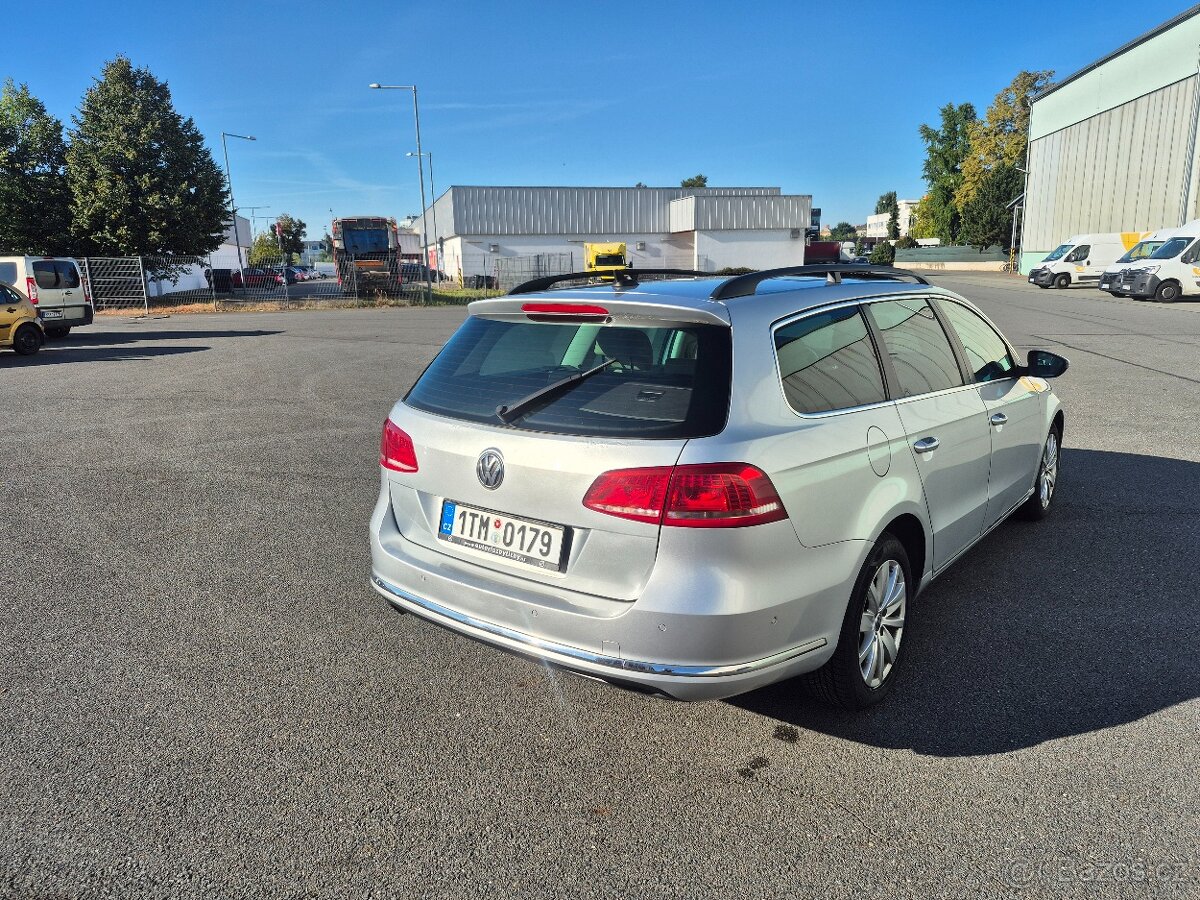 Vw Passat 1.6 tdi 77kw kombi comfortline - 3