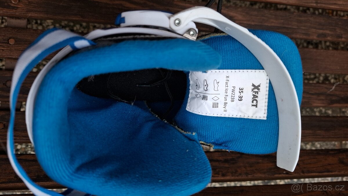 Chlapecké rostoucí brusle vel. 35-39 - 3