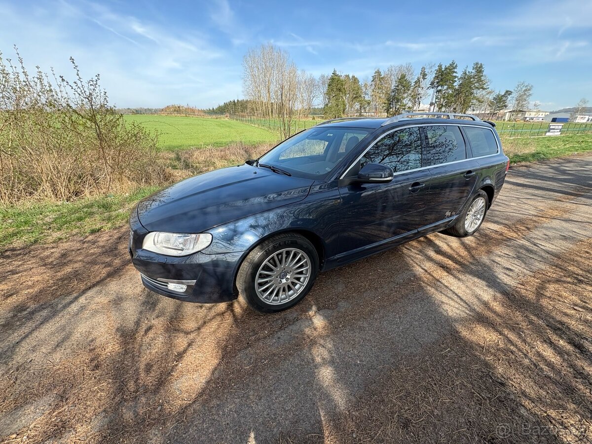 Volvo V70 D4 R-Desing - 3
